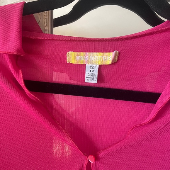 Urban Outfitters Mesh Crop Top - Picture 4 of 4